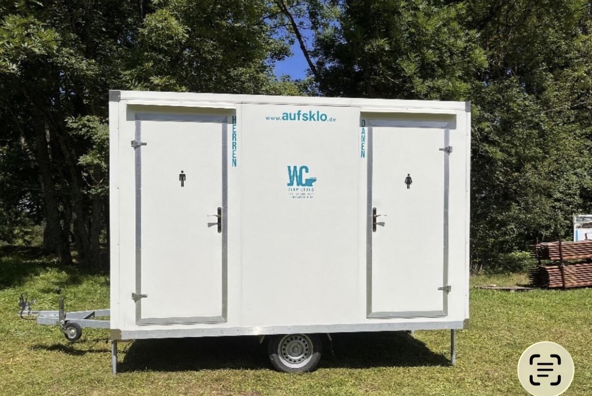 Toilettenwagen Aufsklo Außenansicht